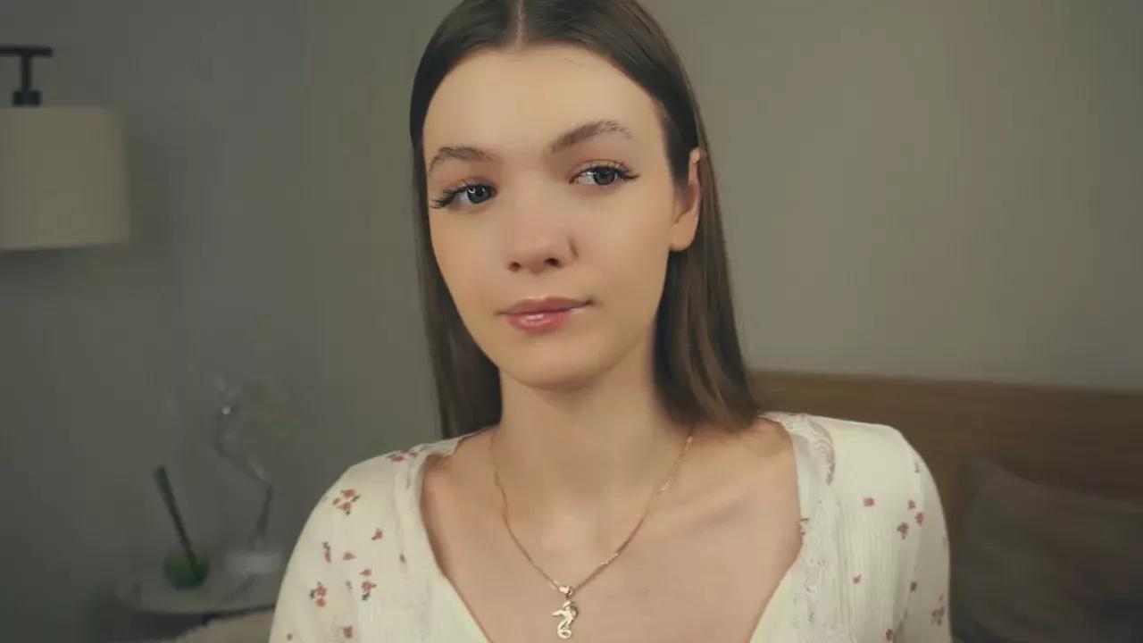 AinsleyCompton webcams show profile image 