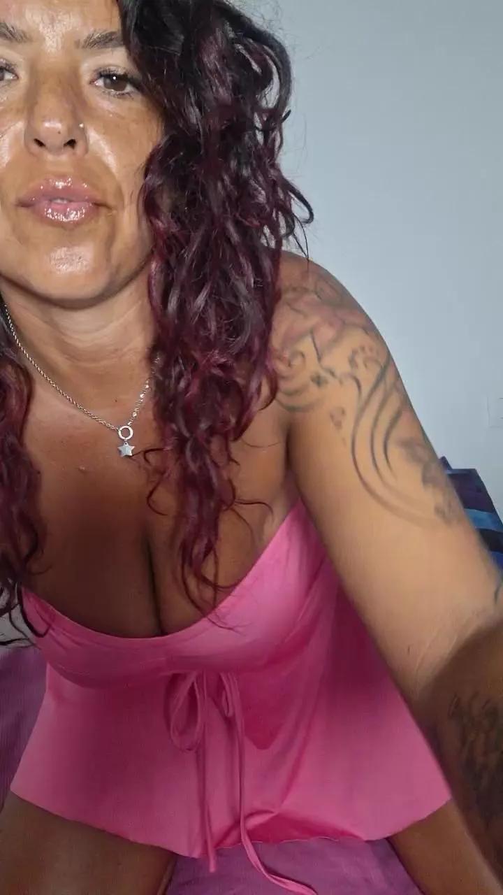 Allyson22andy from Cam4