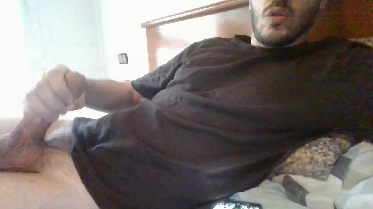 Alvarobcn34 from Cam4