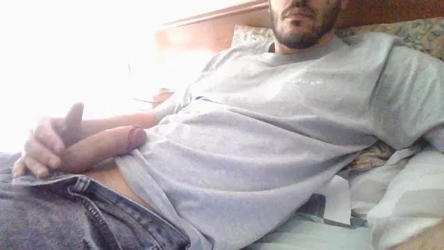 Alvarobcn34 from Cam4