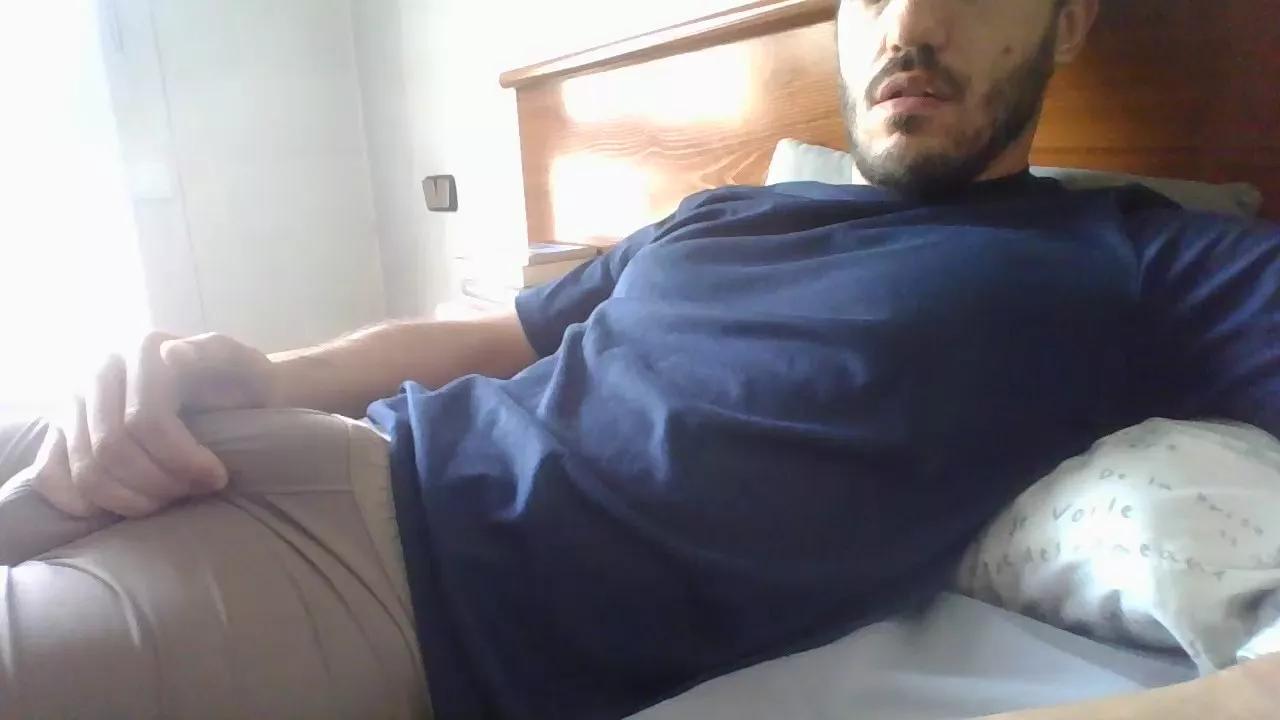 Alvarobcn34 webcams show profile image 