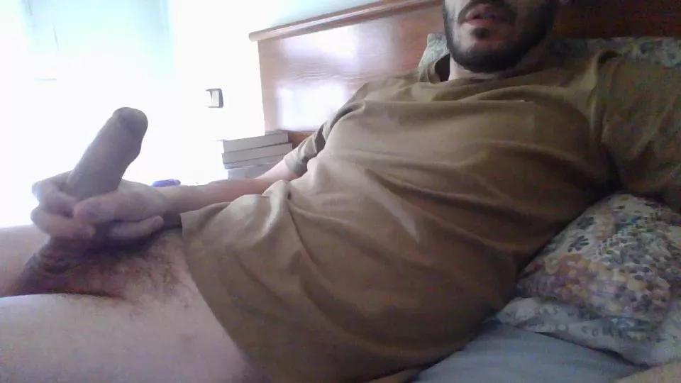 Alvarobcn34 from Cam4