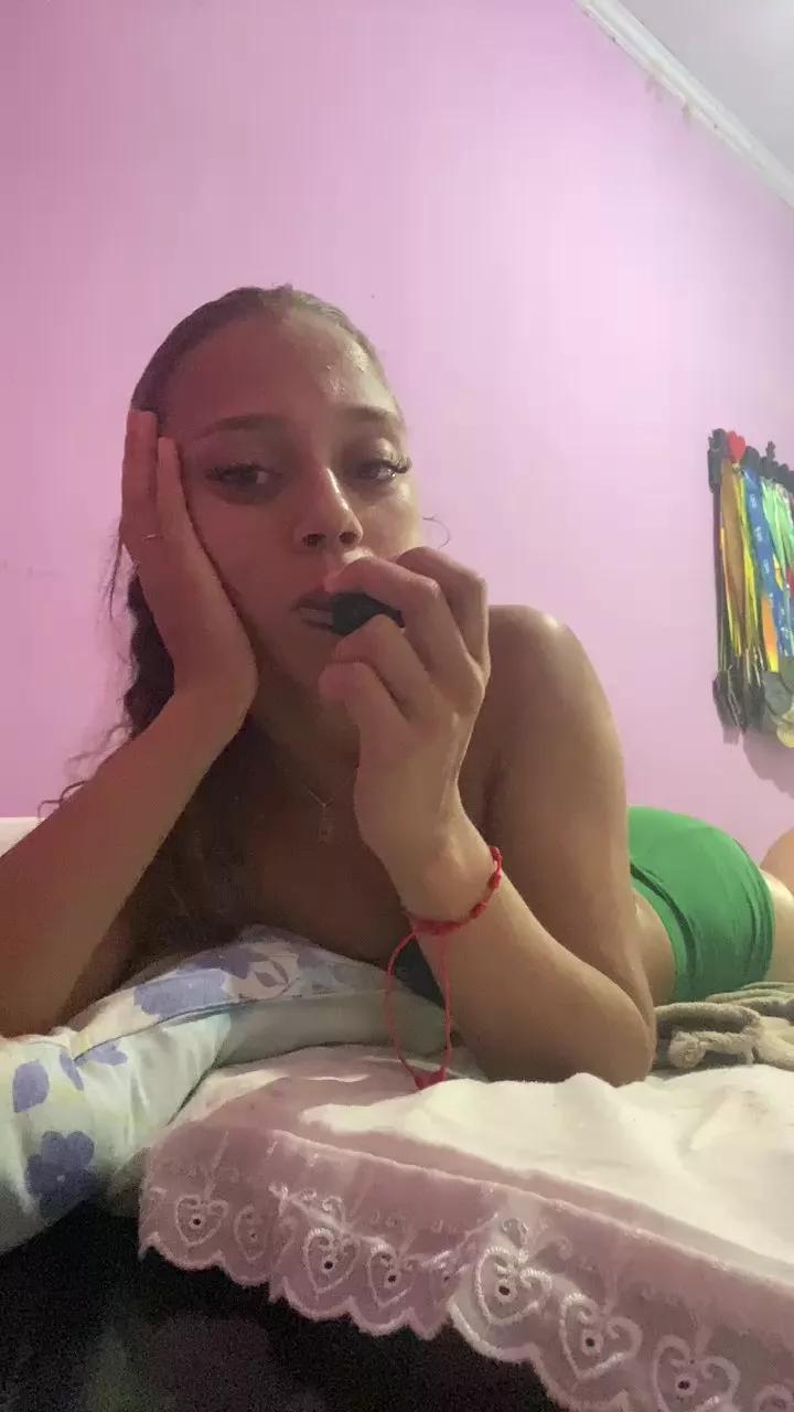 Amanda01x webcams show profile image 
