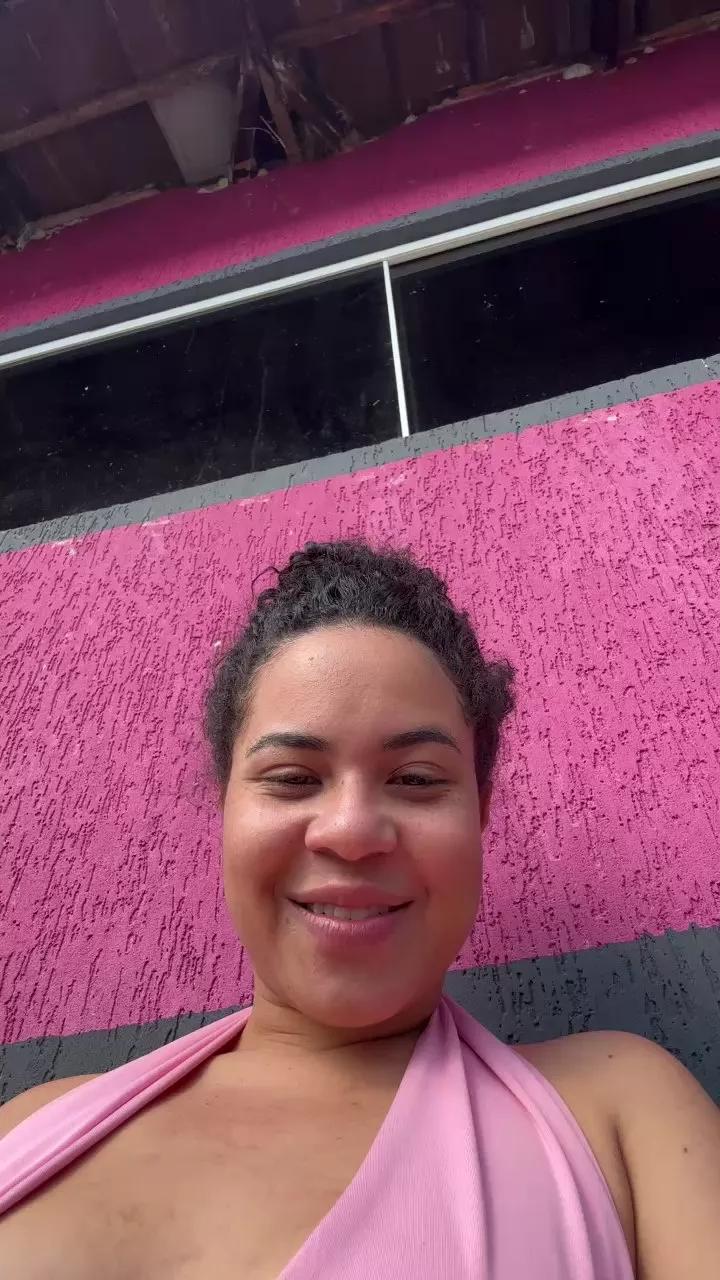 AmandaDebaro from Cam4