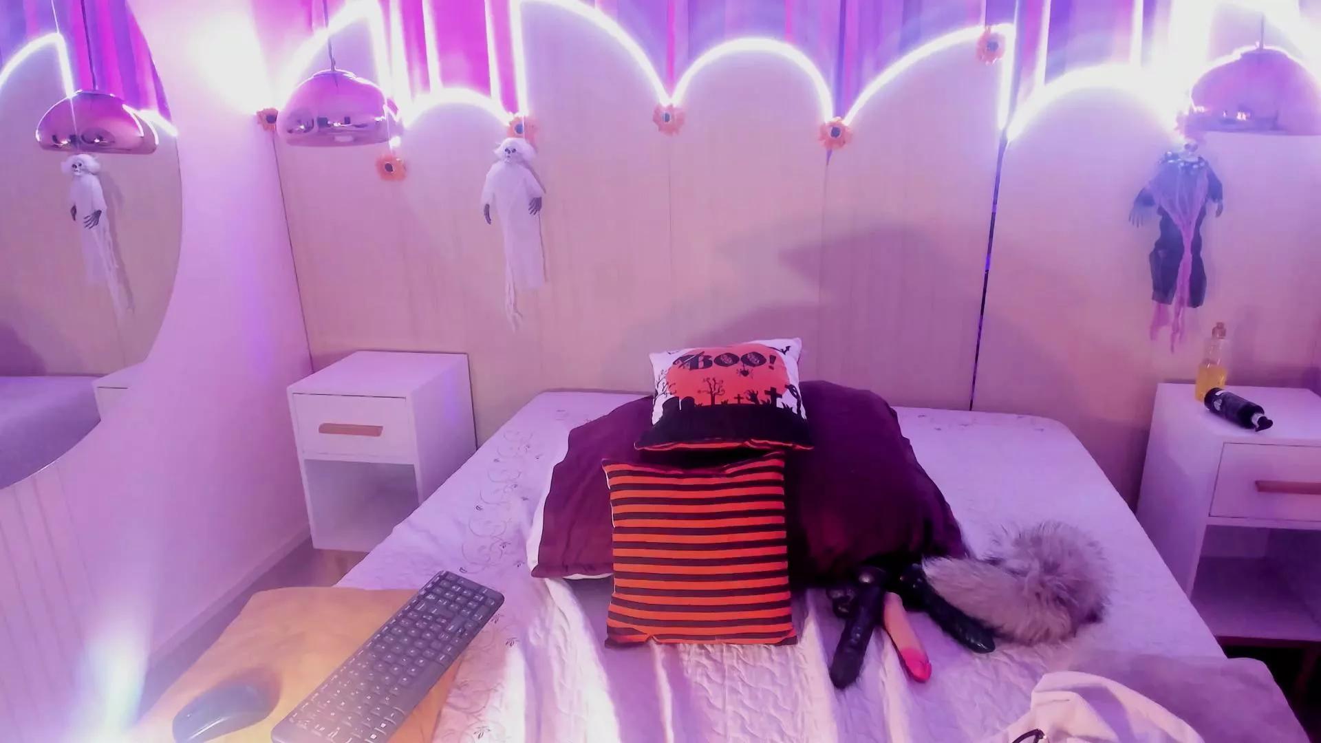 Amaranta_Rouse from Cam4