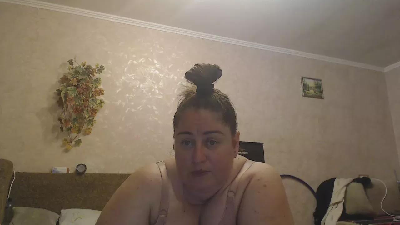 AmyAugust from Cam4