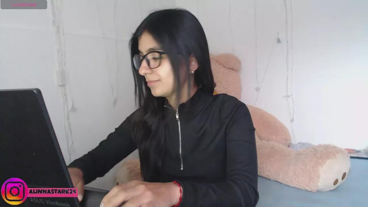 AnahiBrowns from Cam4