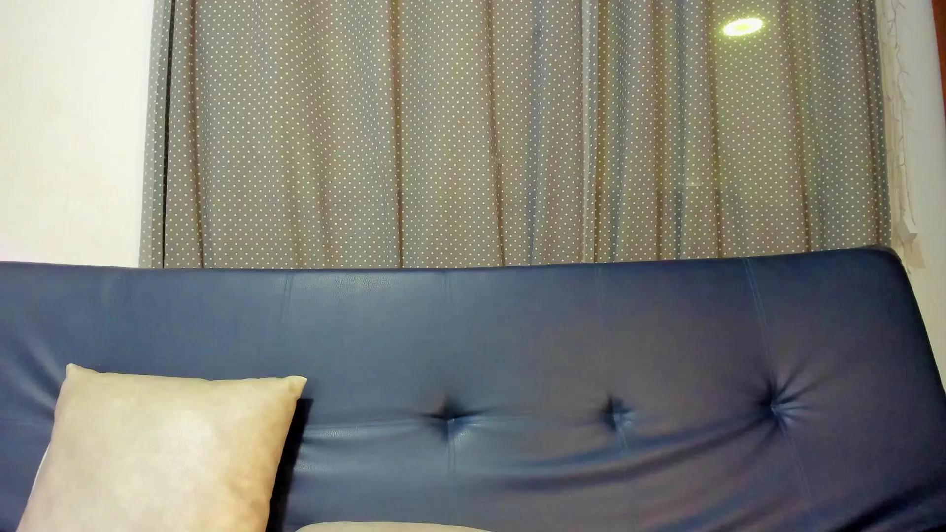 anamyle from Cam4