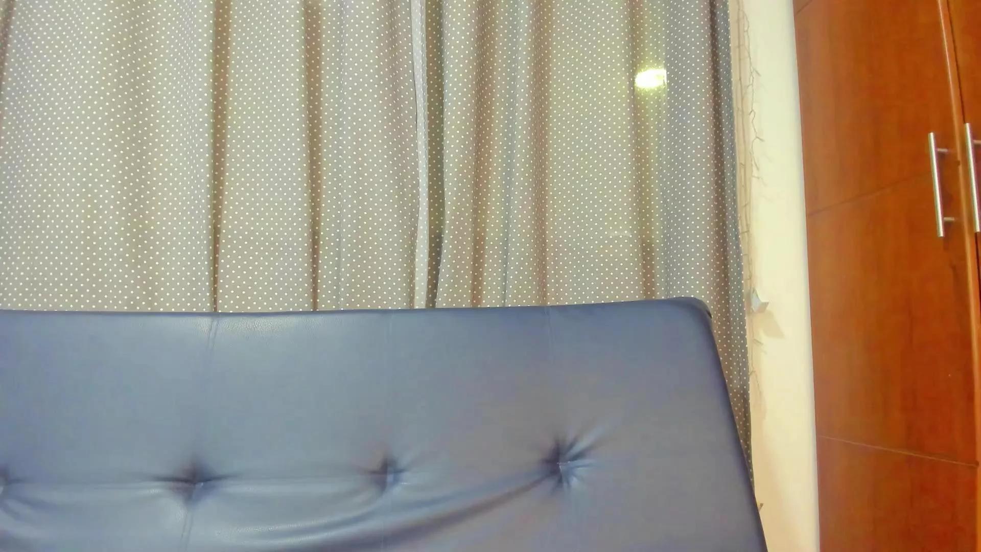 anamyle from Cam4