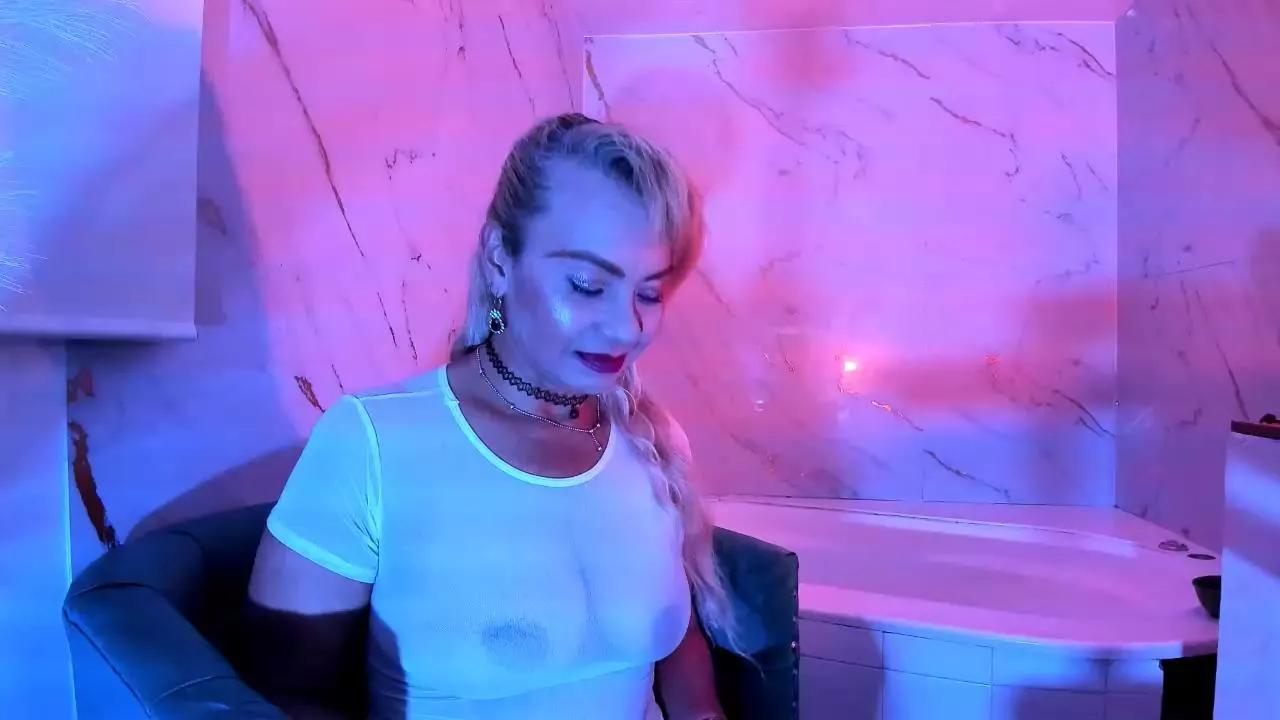 AnastasiaTaylor from Cam4