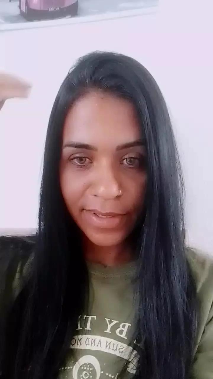 Andyy23_ webcams show profile image 
