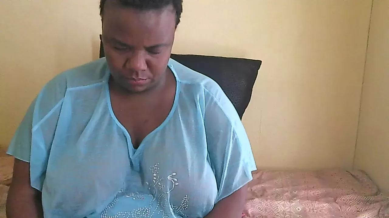 AnnabigpussyXO from Cam4