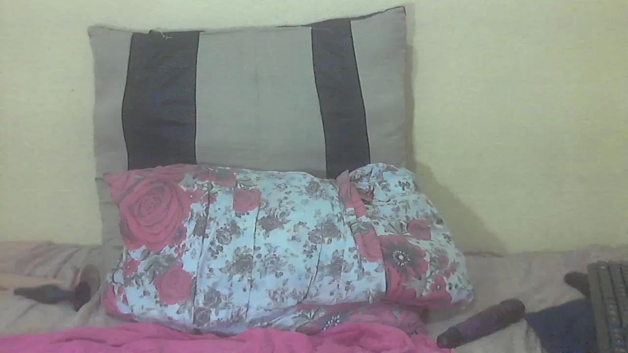 AnnabigpussyXO from Cam4