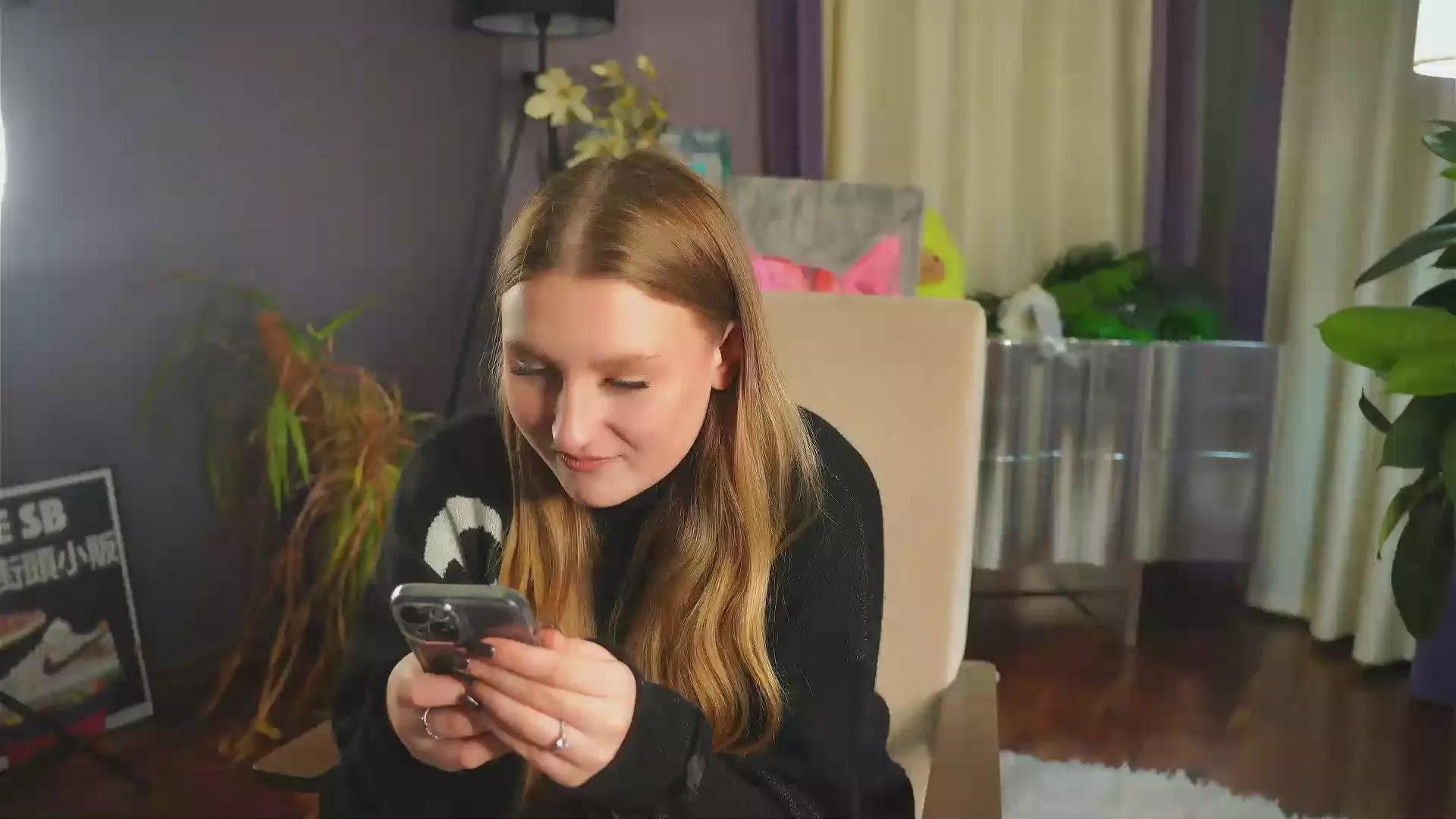 AnniceAbolt from Cam4