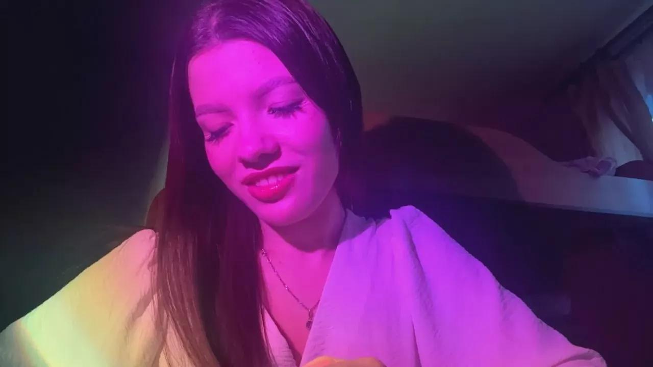 AnnmarieSwaim on Cam4