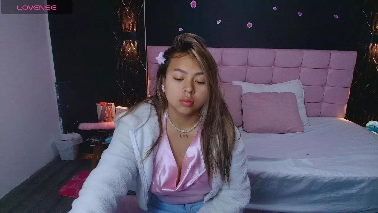 AntonellaRosss webcams show profile image 
