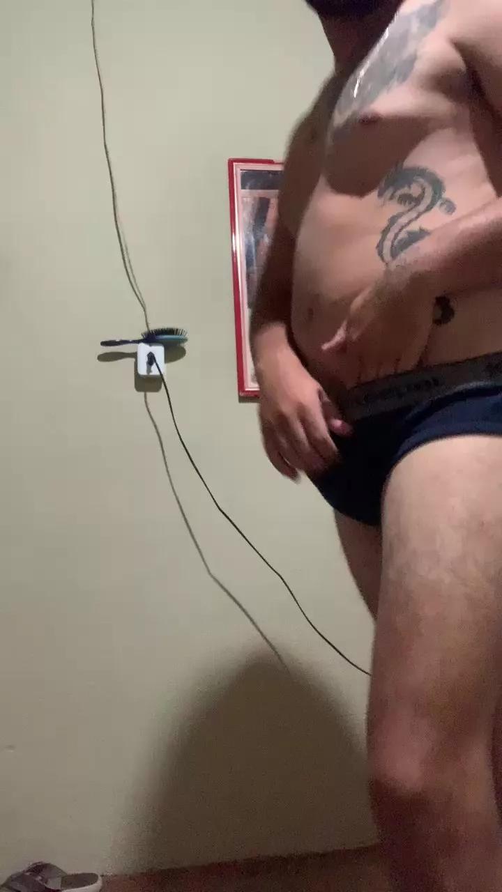 Antonig41 webcams show profile image 