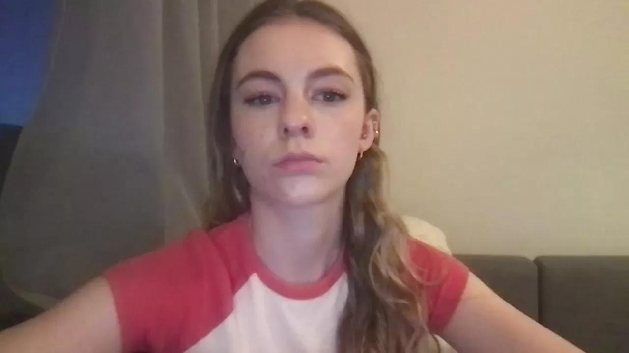 AriaYoung from Cam4