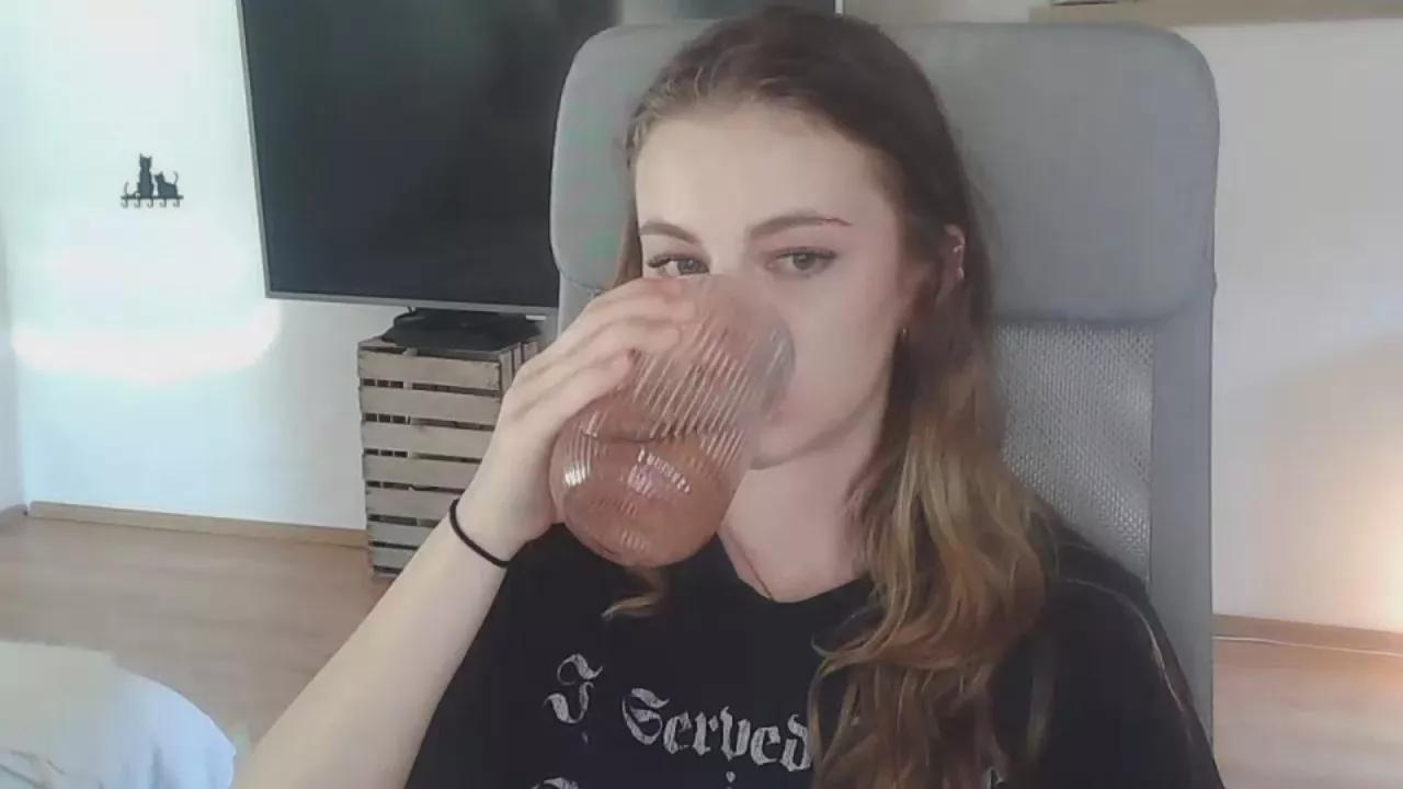 AriaYoung from Cam4