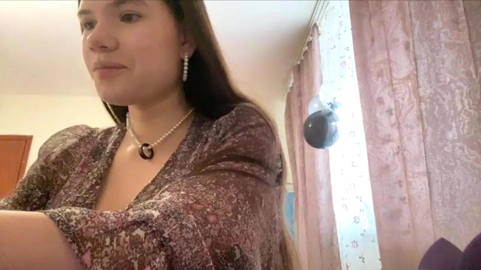 ArlyneSwilling webcams show profile image 