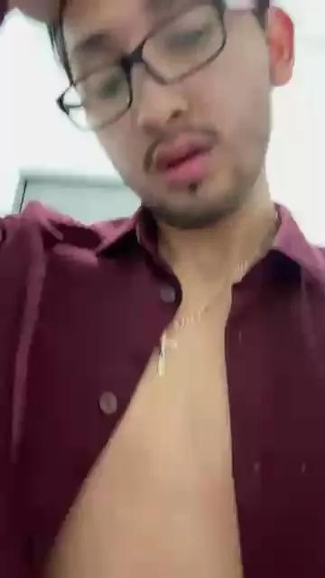 armando887 from Cam4