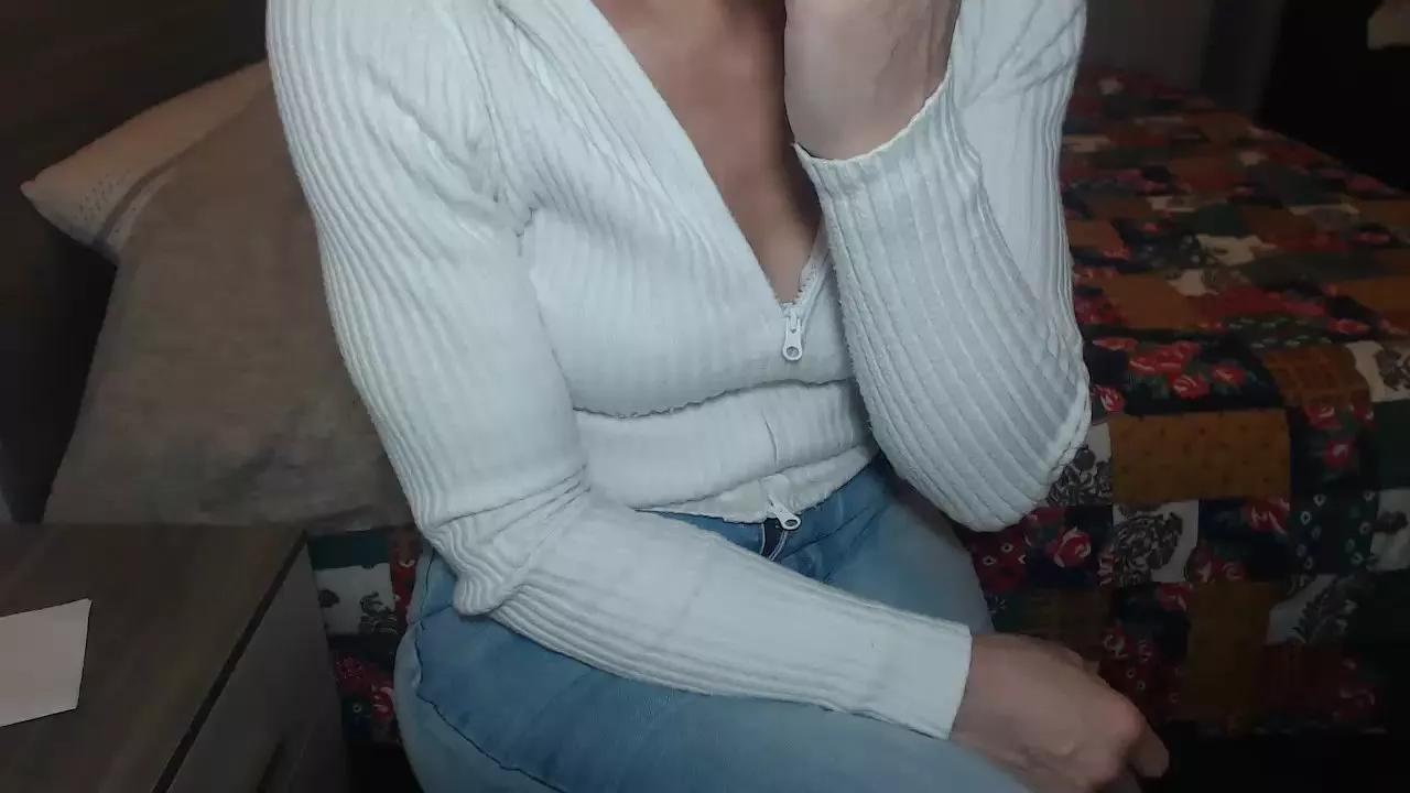 Arta33 webcams show profile image 