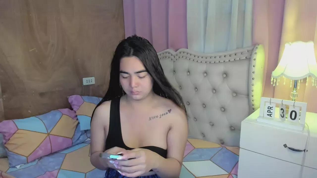 asianlove_doll from Cam4