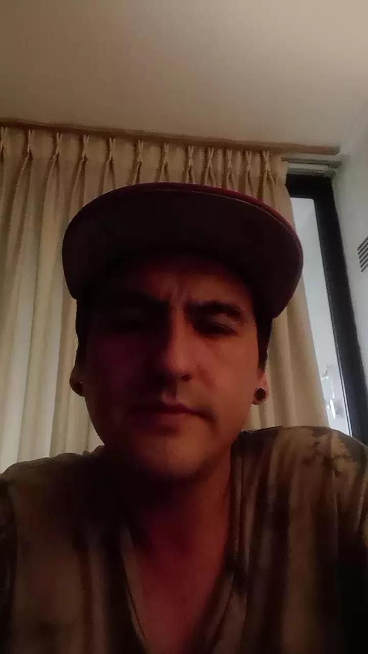 atoooobt from Cam4