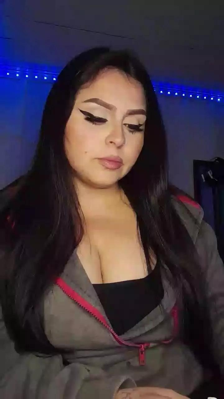 Babyhot669 from Cam4