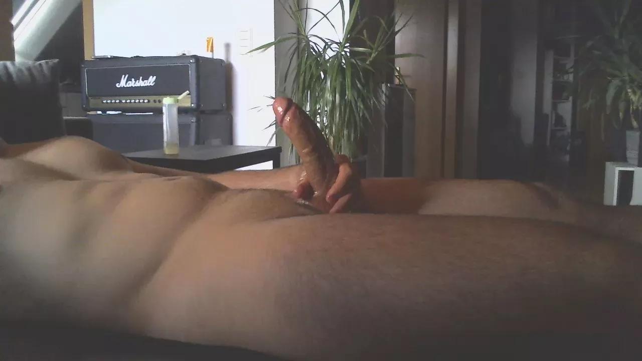 BamBamBoner69 from Cam4