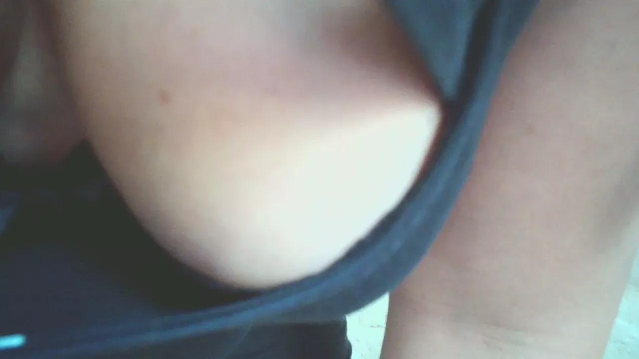 BambolaGenuina from Cam4