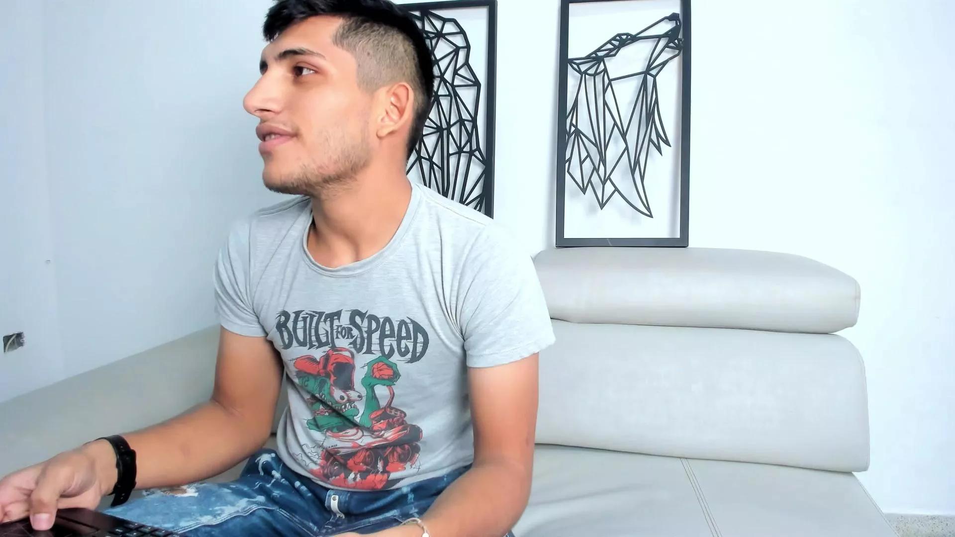 BarbieAndAndru from Cam4