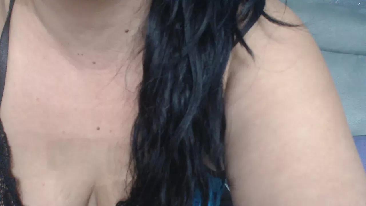 Barbielabruna89 from Cam4