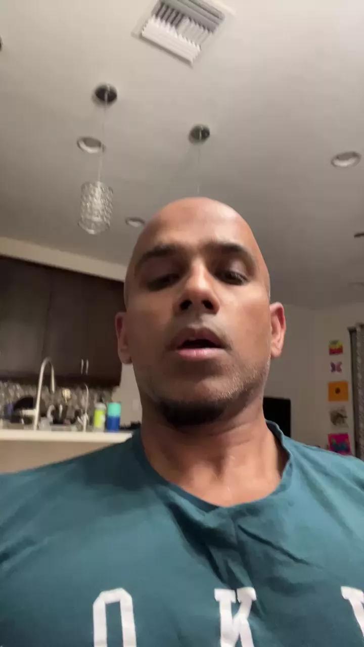 Beachmusclefit webcams show profile image 