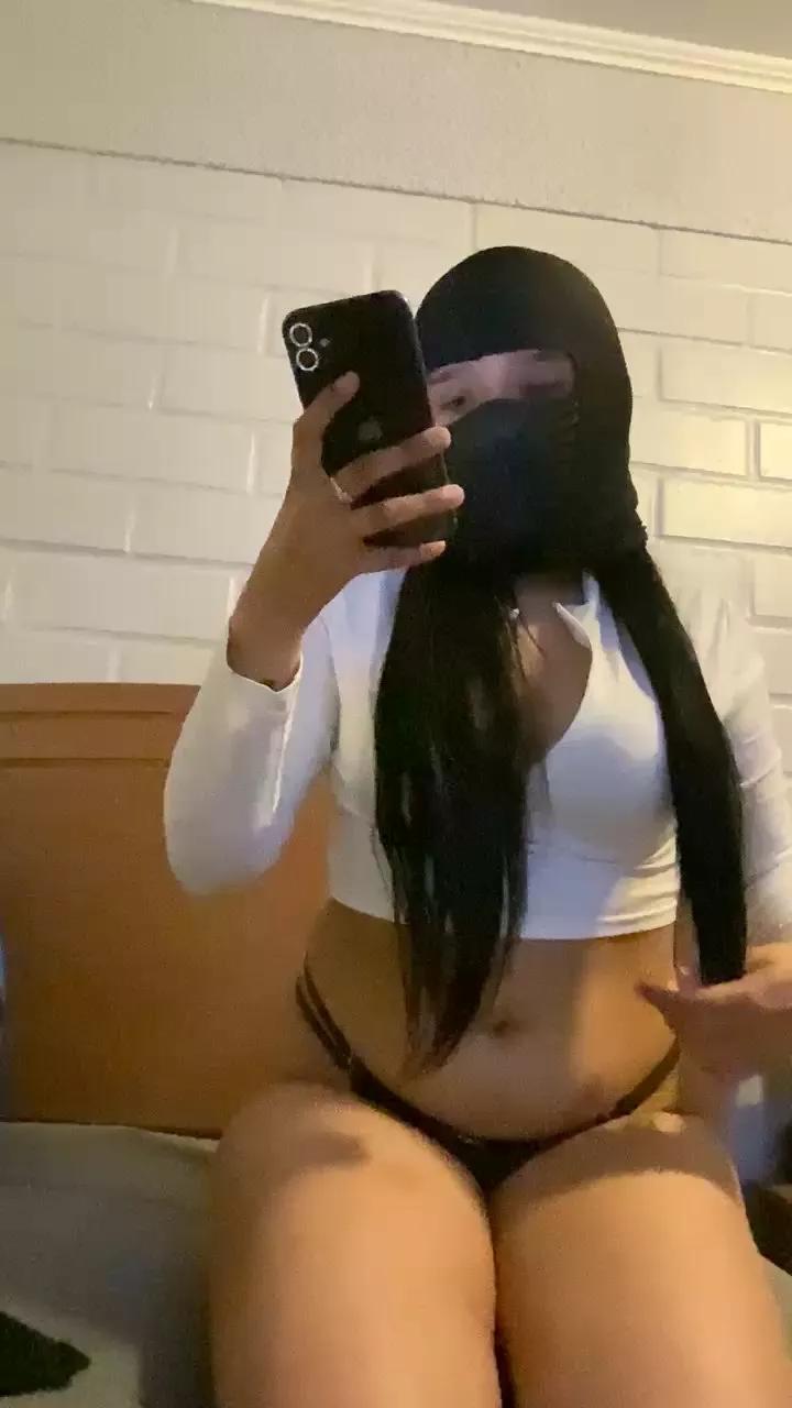 Bebaafranchii on Cam4