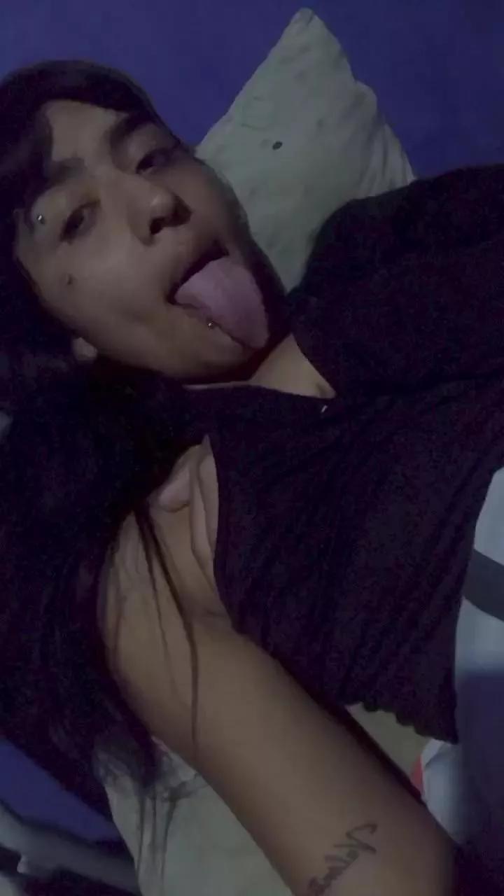 Bebecam2002 from Cam4