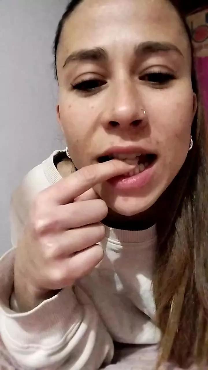 BellaBelll from Cam4