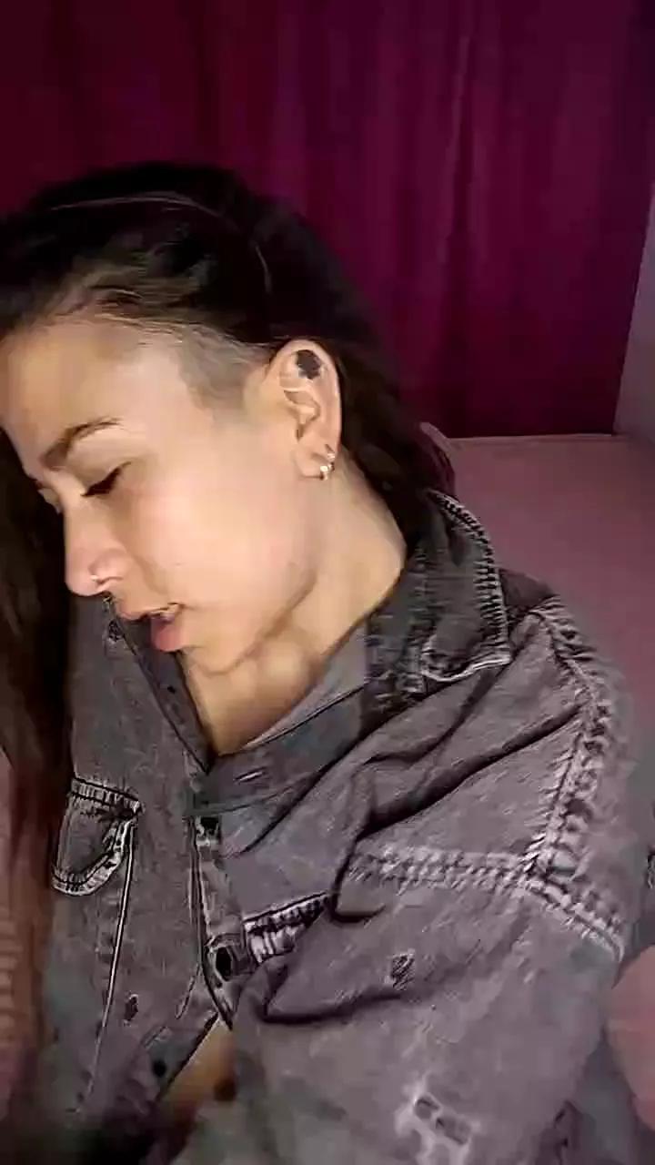 BellaBelll from Cam4