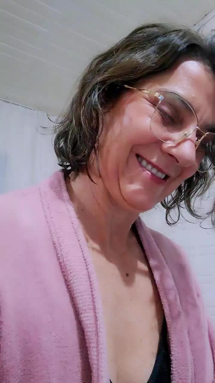 Bellaju from Cam4