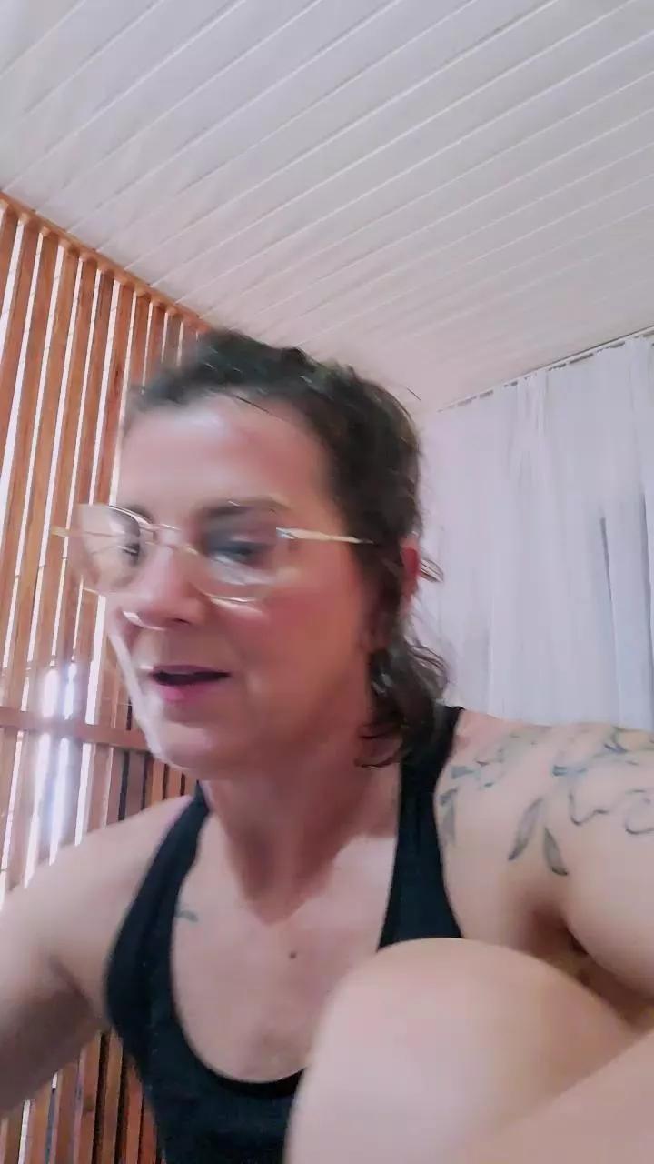 Bellaju from Cam4