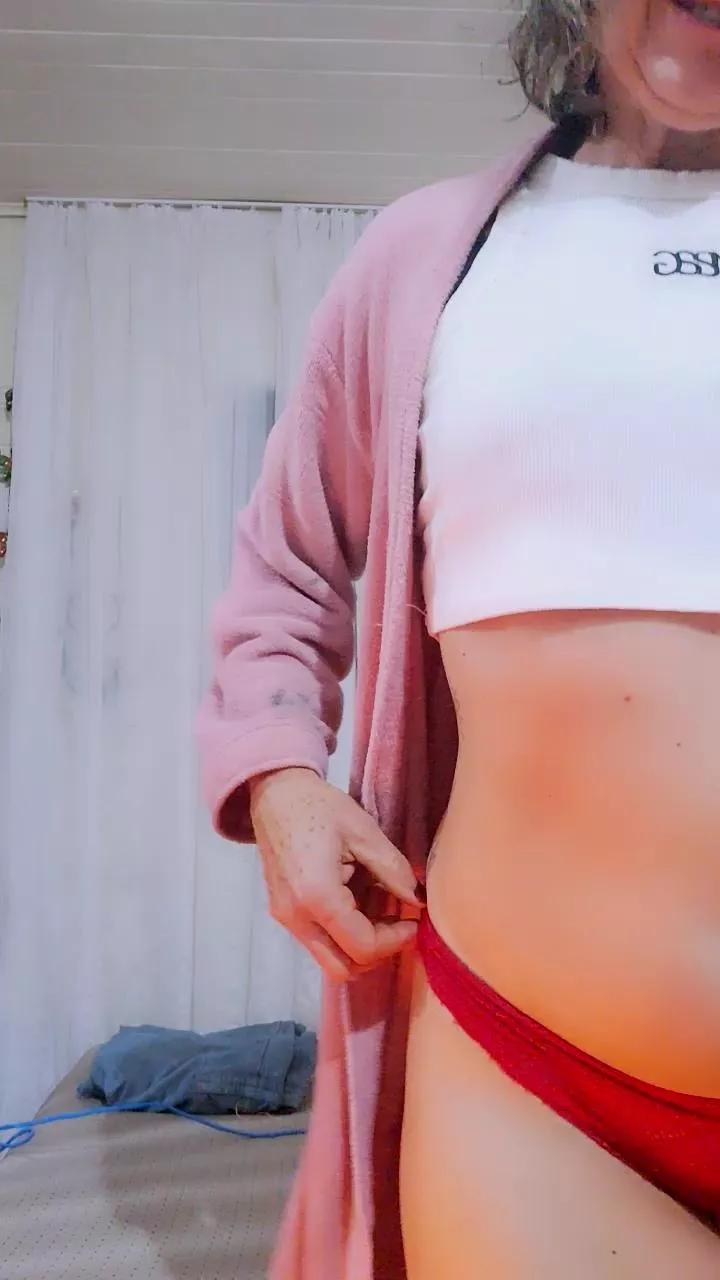 Bellaju from Cam4