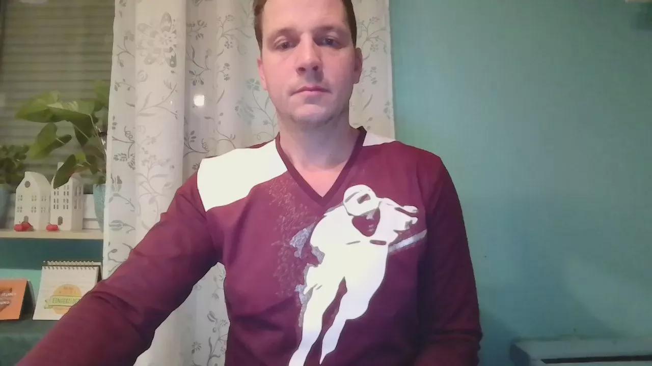 Bennyboy848 from Cam4