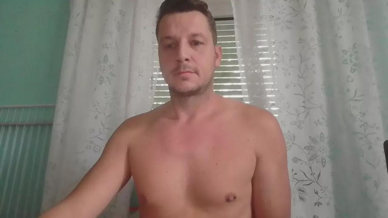 Bennyboy848 from Cam4