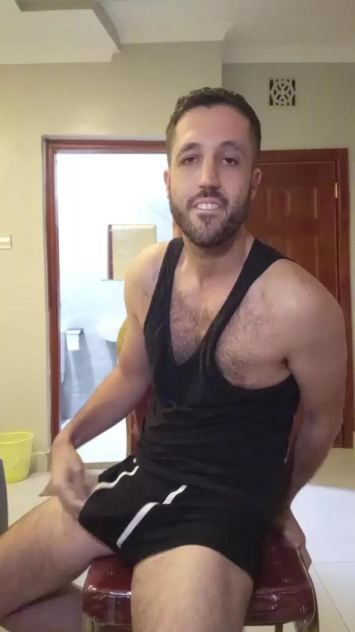 Bisius92 from Cam4