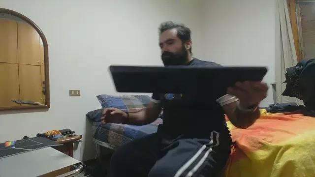 Bleakw85 webcams show profile image 