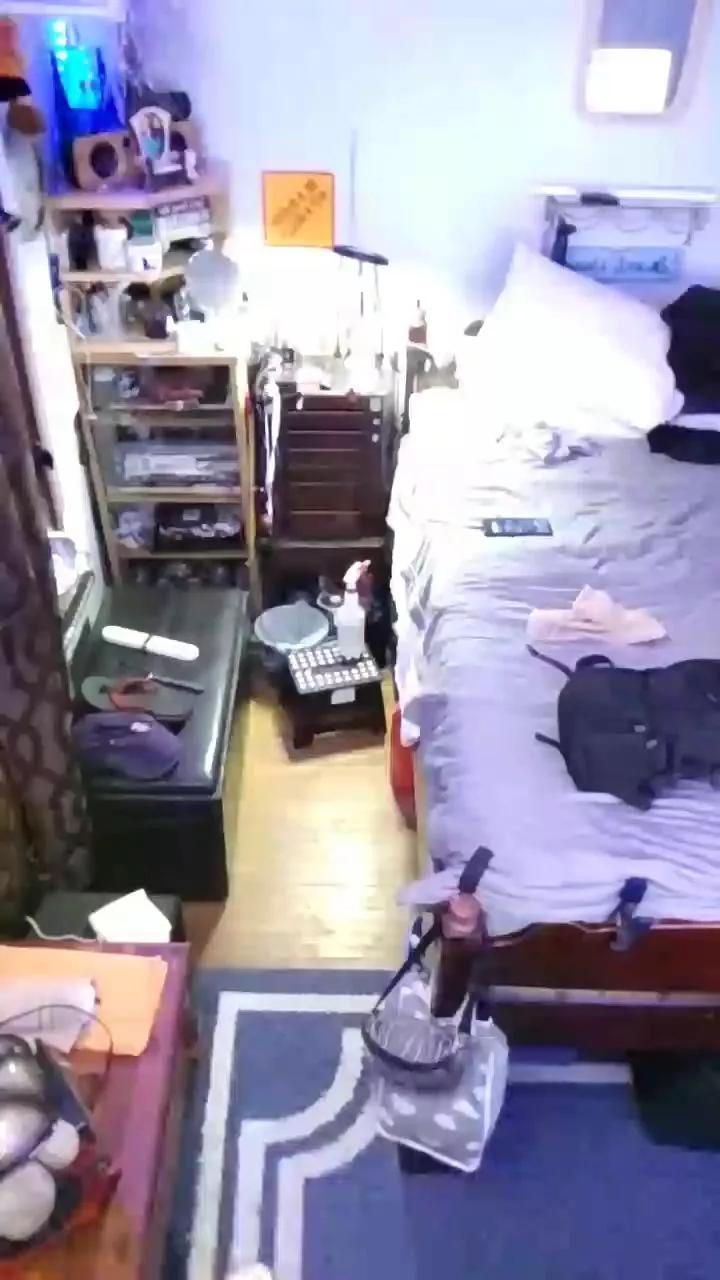 BobbieCrane from Cam4