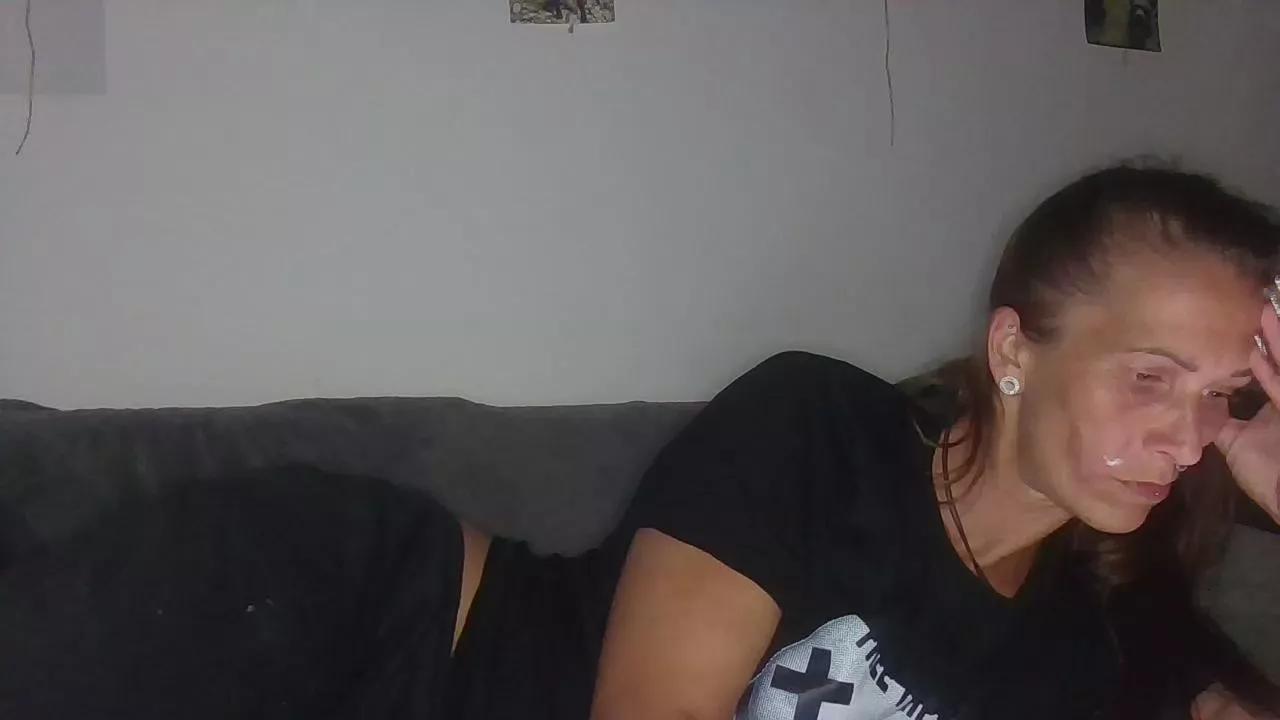 Bosslady1984 from Cam4