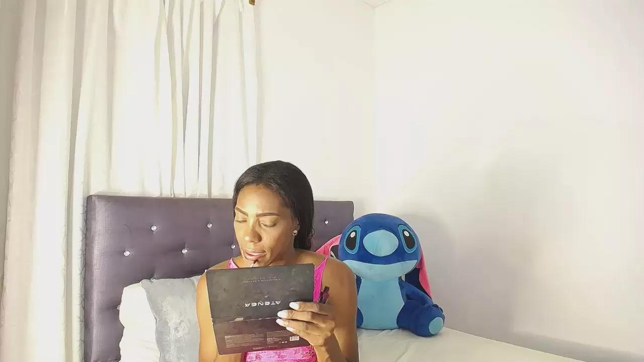 BryanaSmith21 webcams show profile image 