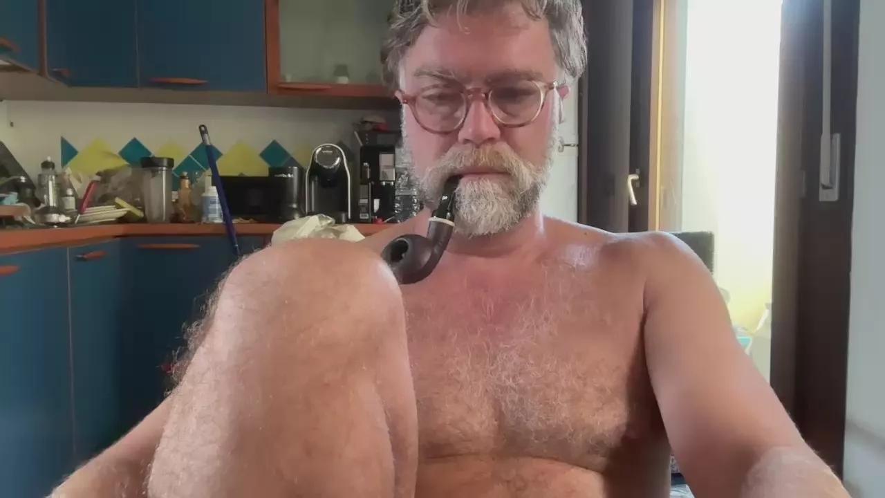 bttm4older1 from Cam4