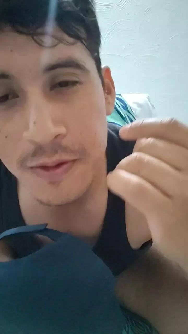 bunnyrico from Cam4